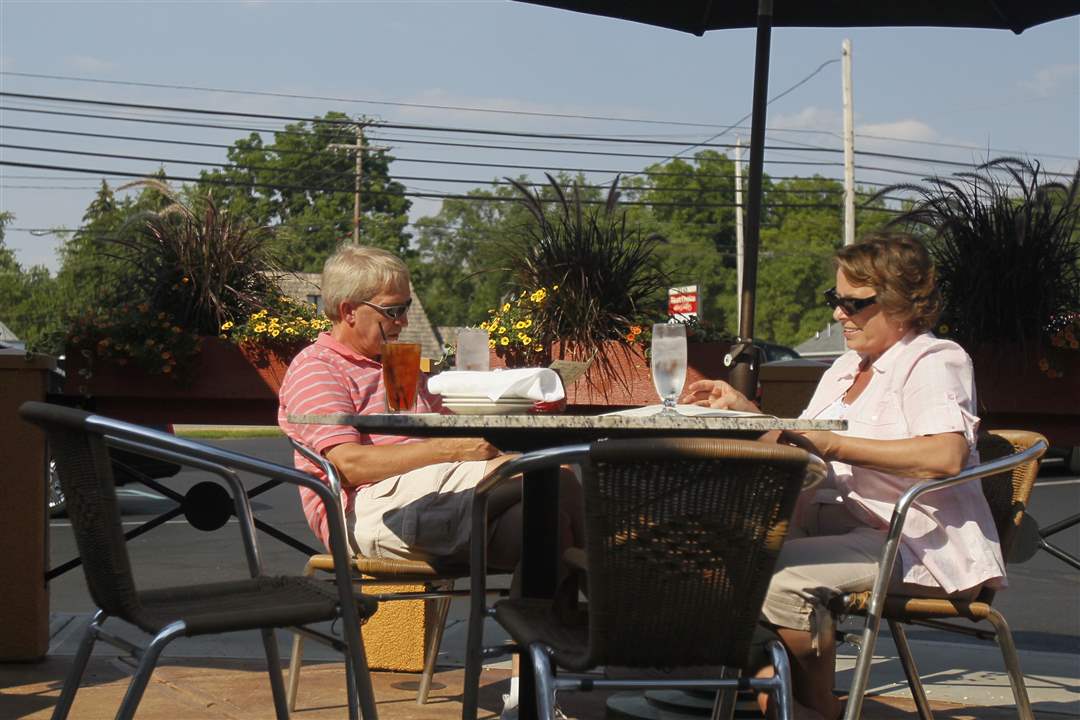 Mancys-Italian-Bruce-Reich-Anne-Marie-Reich