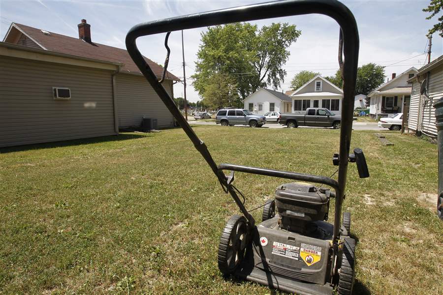 Mow-grass-own-property-next-door