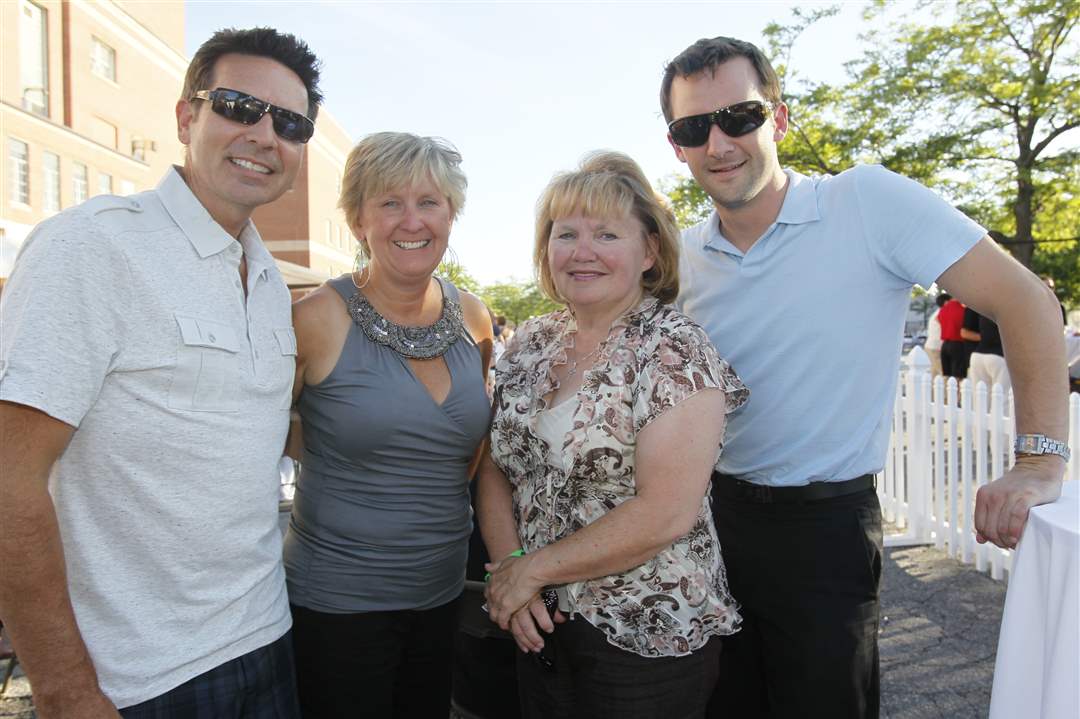 Lot-party-Mangas-Kuyoth-and-Lipinski