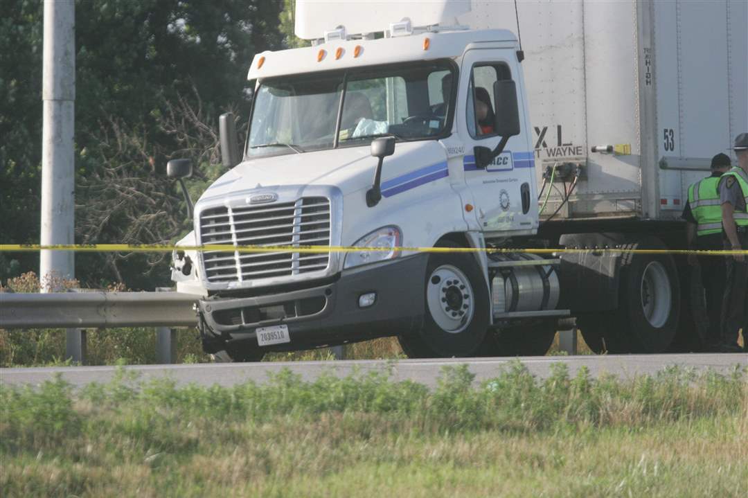 Gallery-Fatal-I-475-Crash-5