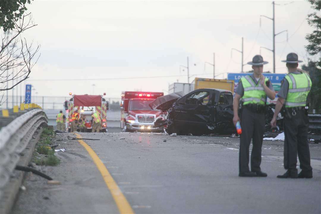 Gallery-Fatal-I-475-Crash-6