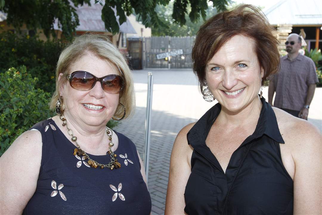 Clambake-2011-Kaylene-George-Susan-Hany