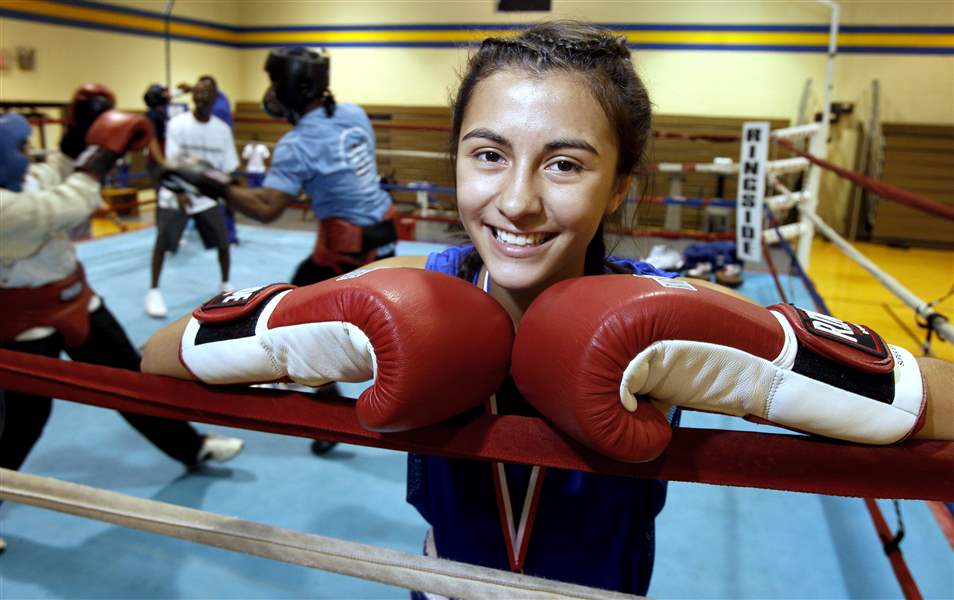 MONICA-VAN-PELT-boxing-champ-08-13-2011
