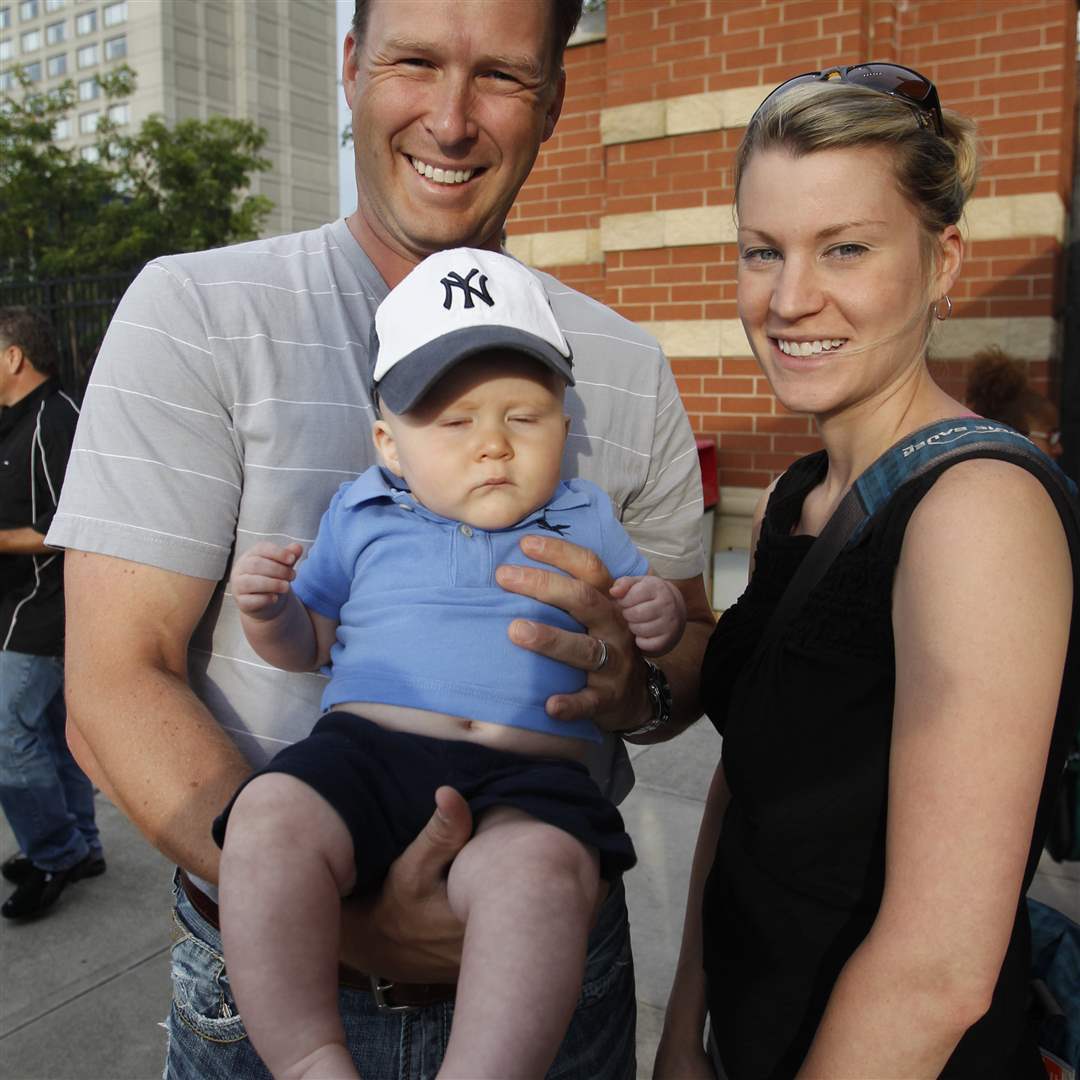 Mud-Hens-Troy-Hall-Sarah-Hall-Benjamin-Hall