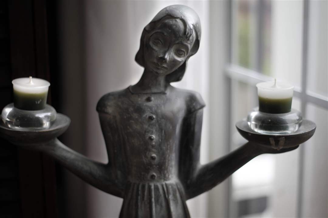 savannah-statue-my-space