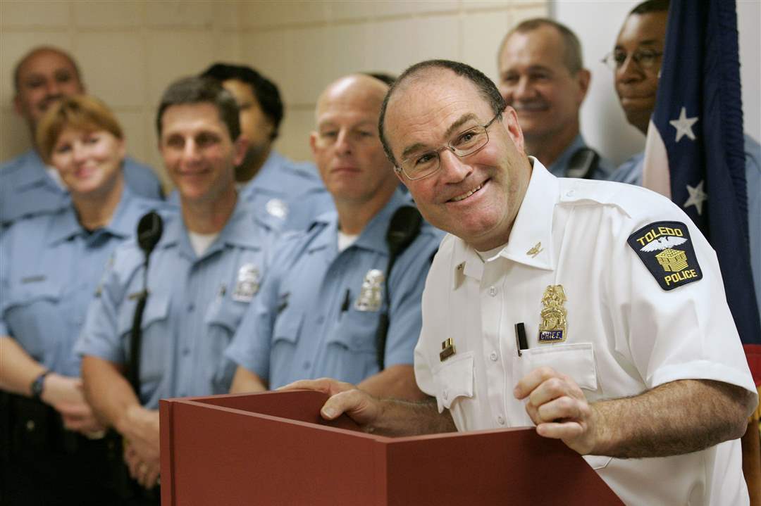 Chief-Navarre-school-resource-officers