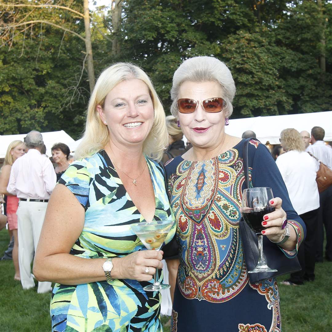 Christine-Tyo-left-and-Kathleen-Tiger-Andrews