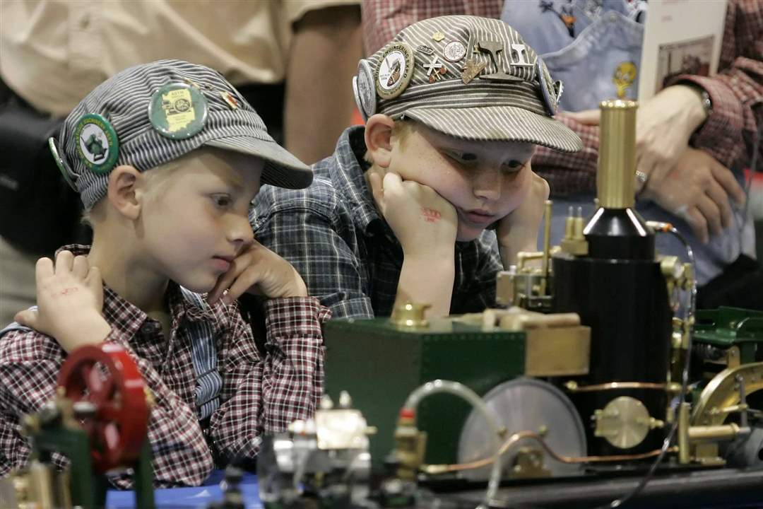 Robert-Taylor-7-left-and-Nicholas-Taylor-9