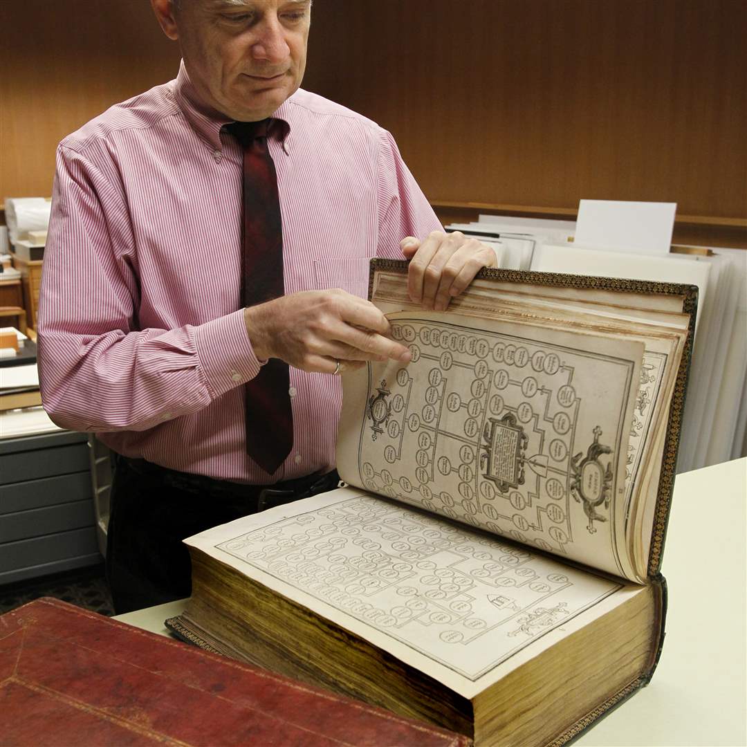 Ed-Hill-curatorial-assistant-in-the-works-of-art-on-paper-department-of-the-Toledo-Museum-of-Art