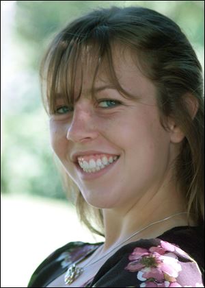 Julie Walter 