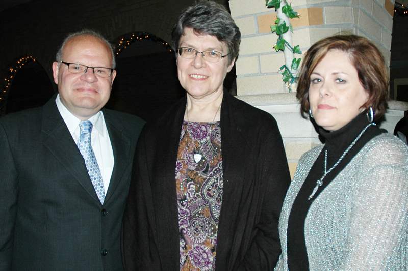 Lourdes-Nick-Ulrich-Nancy-Surma-Charla-Ulrich