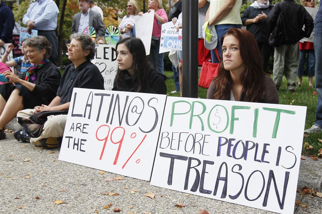 occupy-toledo-sidelines