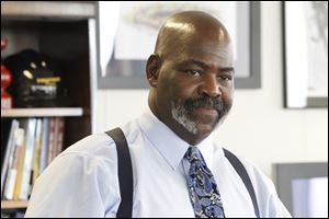 Mike Bell is the only mayor of a major Ohio city to come out in support of Senate Bill 5.
