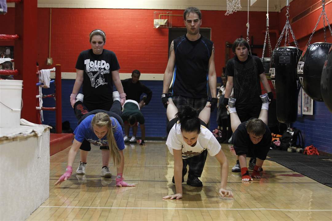 girl-boxing-Courtney-Mink-Taylor-Carroll-Derek-Shippey-Heaven-Hammock