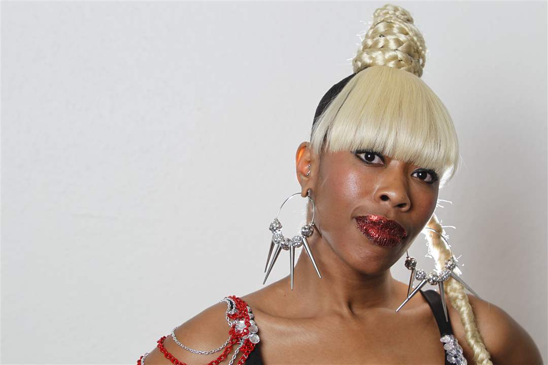 Hairshow-Explosion-Brianna-Harthorne