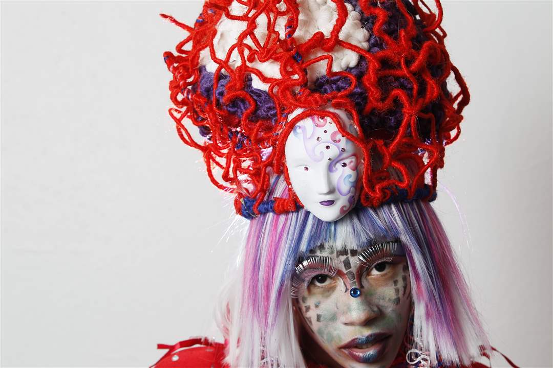 Hairshow-Explosion-Shanice-Sample