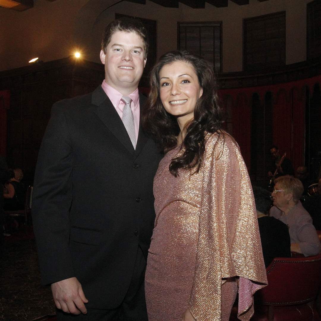 Sapphire-Blues-James-Knapp-Amber-Gresh