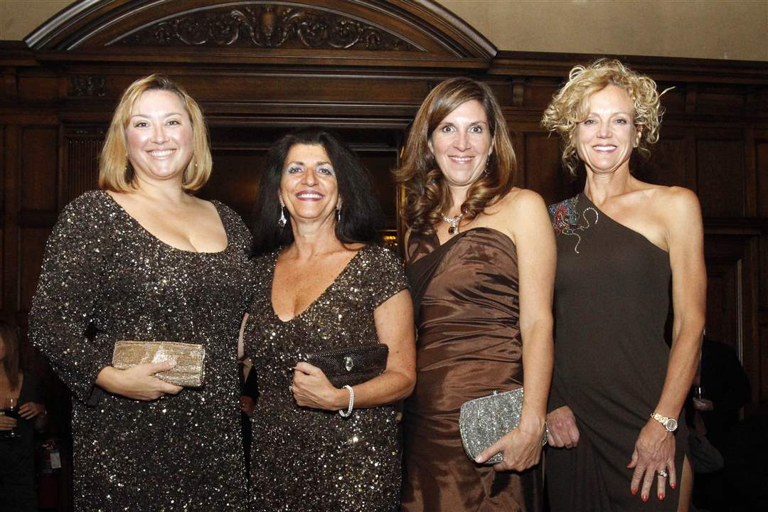 Sapphire-Blues-Clare-Gorski-Marina-Lung-Cindy-Poolos-Nancy-Burton