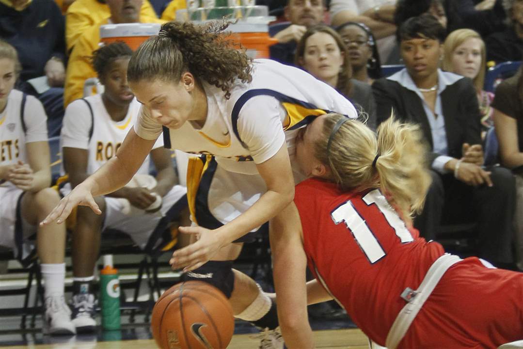 Naama-Shafir-Elle-Queen-Toledo-Dayton