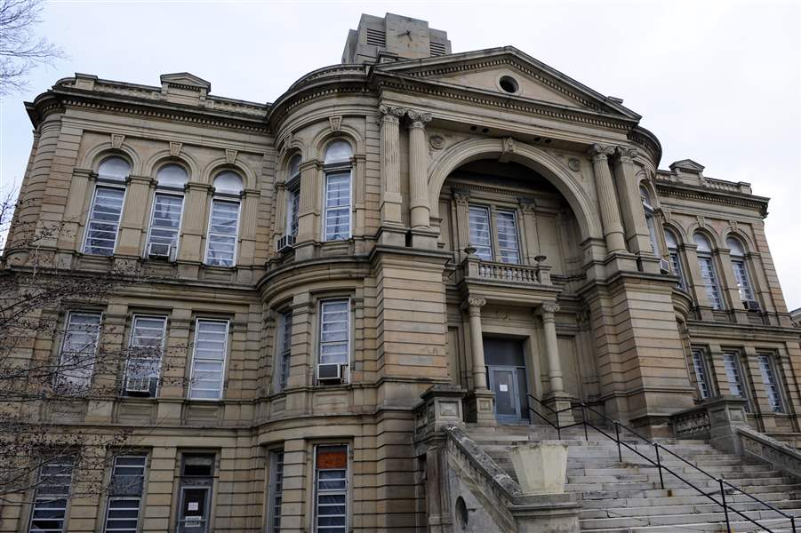 Seneca-County-Courthouse