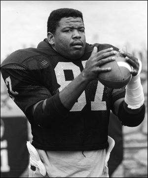 Vince Marrow was a tight end at Toledo in the early 1990s. Now he is working beside his childhood friend Bo Pelini at Nebraska.