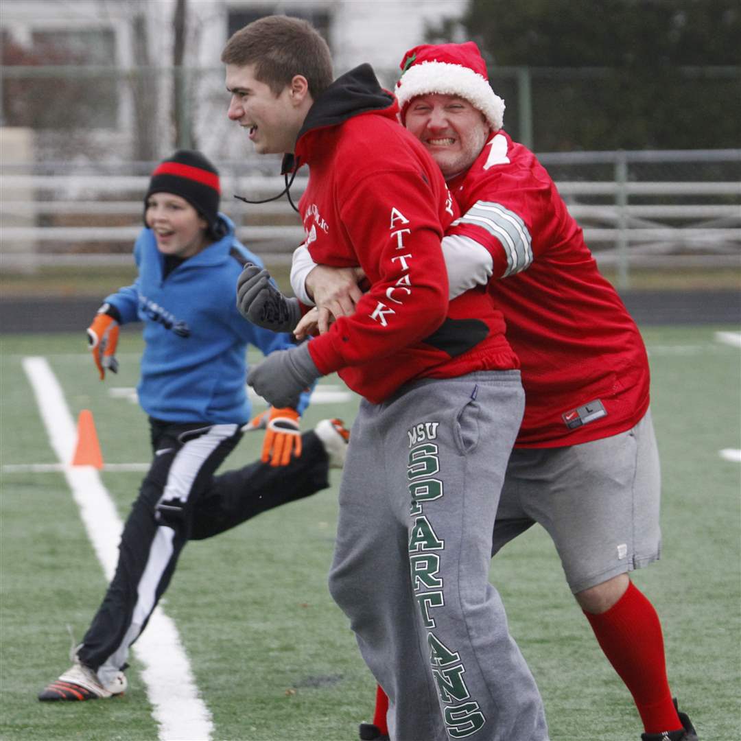 turkey-bowl-corey-hupp-pj-fretti-dane-sabo