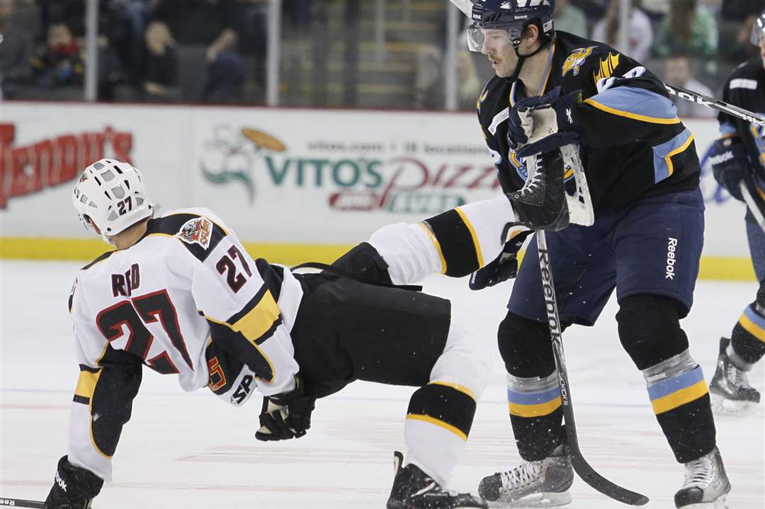 oslund-knocks-down-cyclone