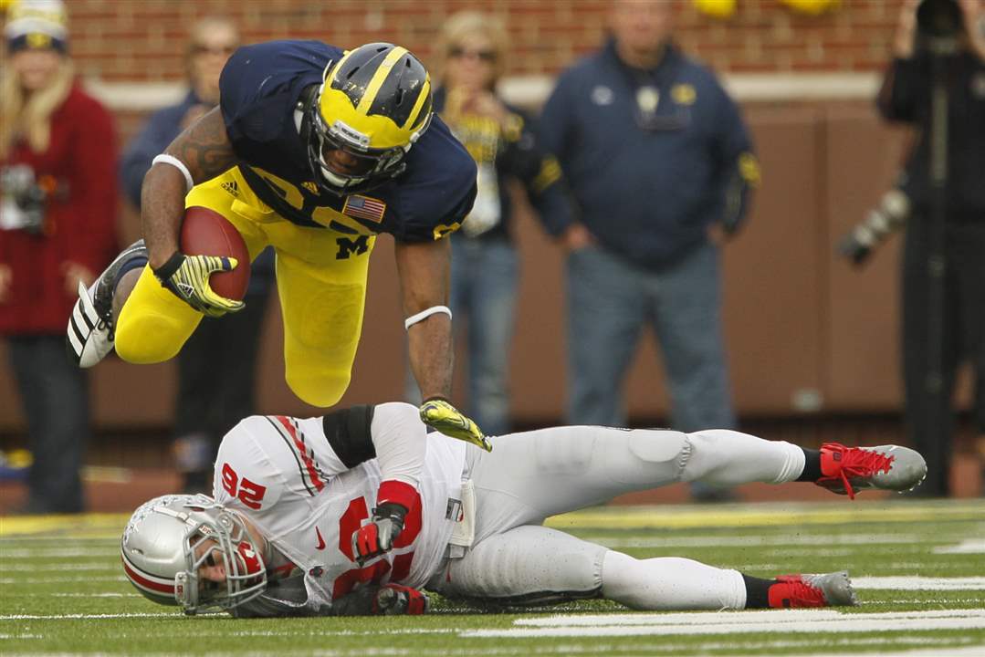 Ohio-State-vs-Michigan-19