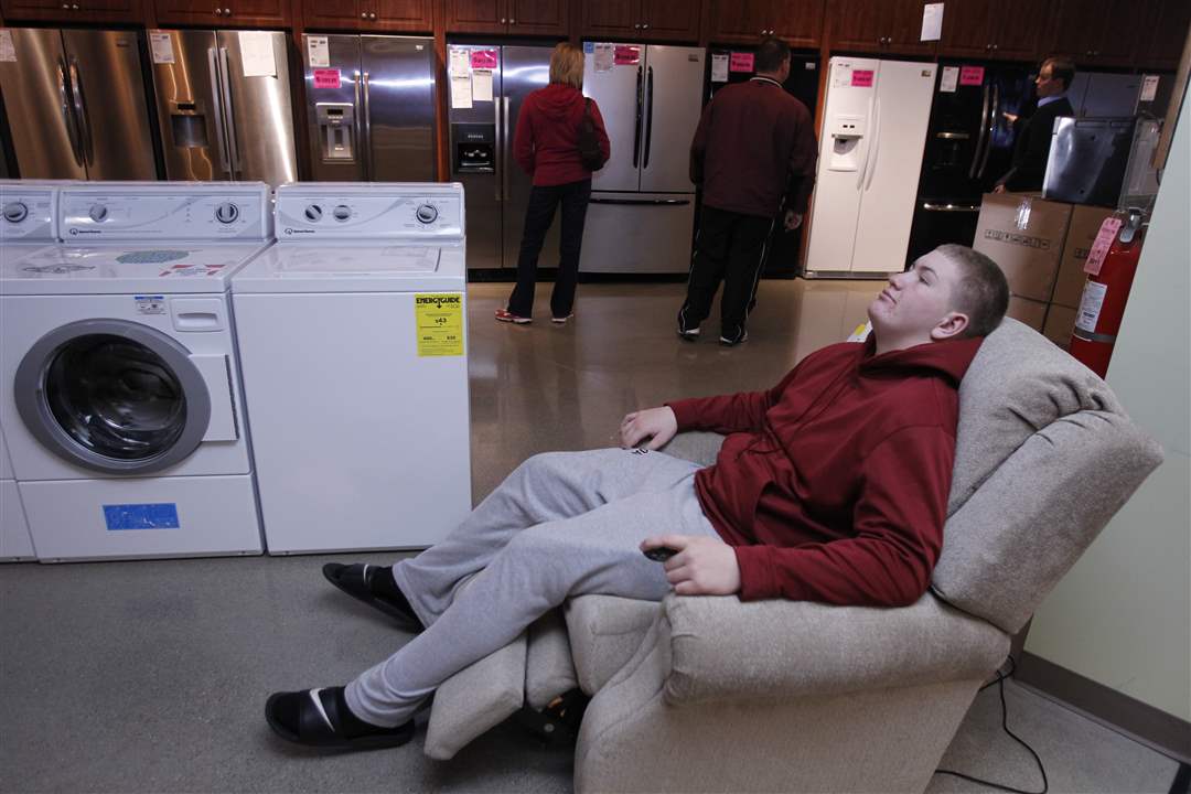 black-friday-appliance-center-michael-deiter