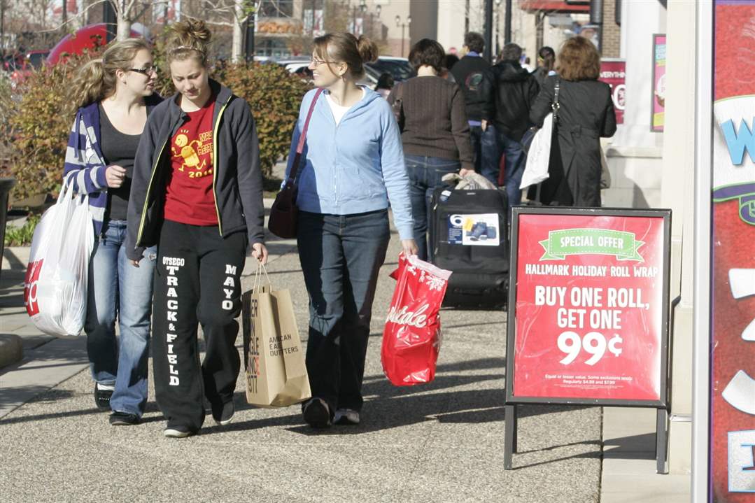 black-friday-fallen-timbers-kayla-fackler-dayna-fackler-dee-fackler