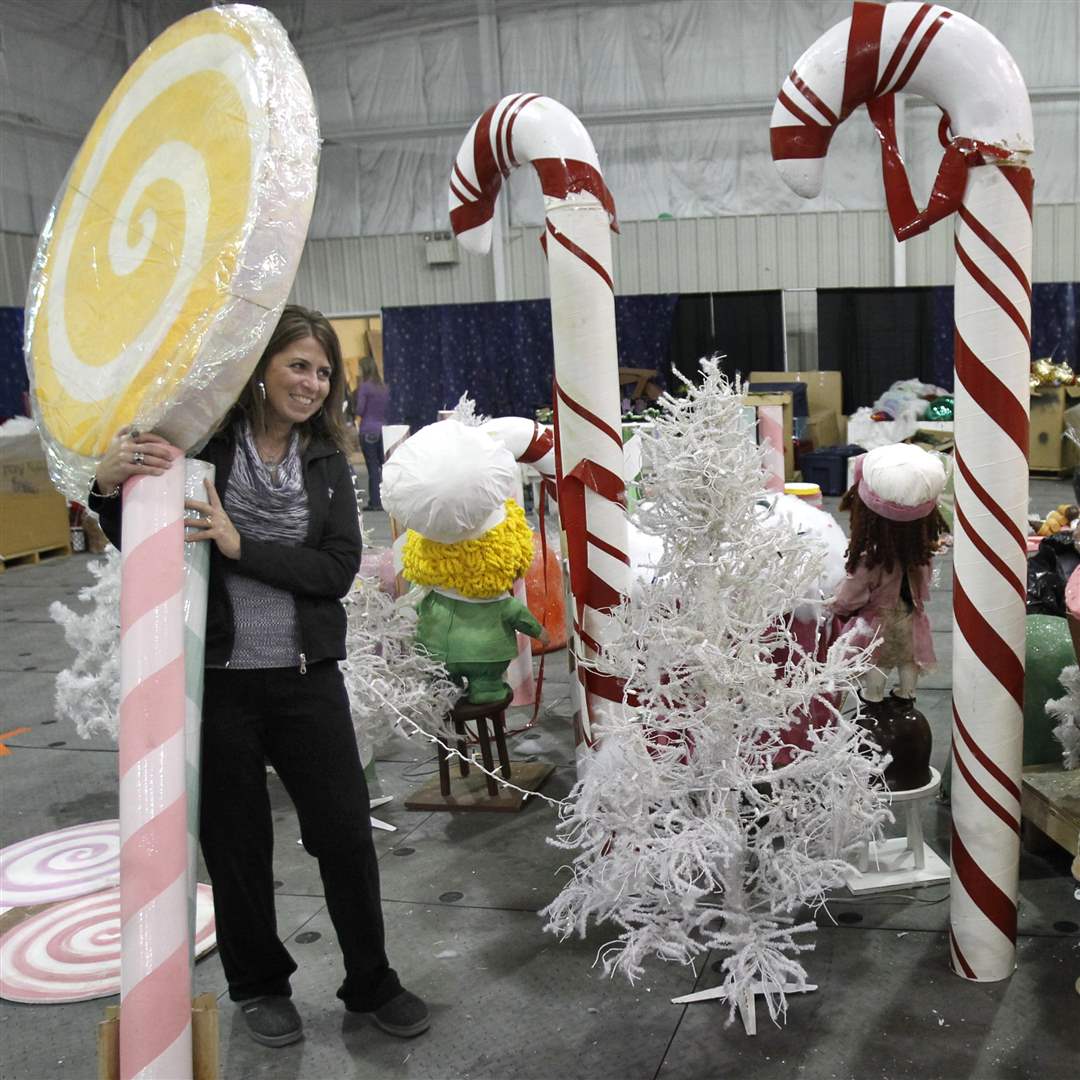 Sylvania-Wonderland-Desiree-Thompson