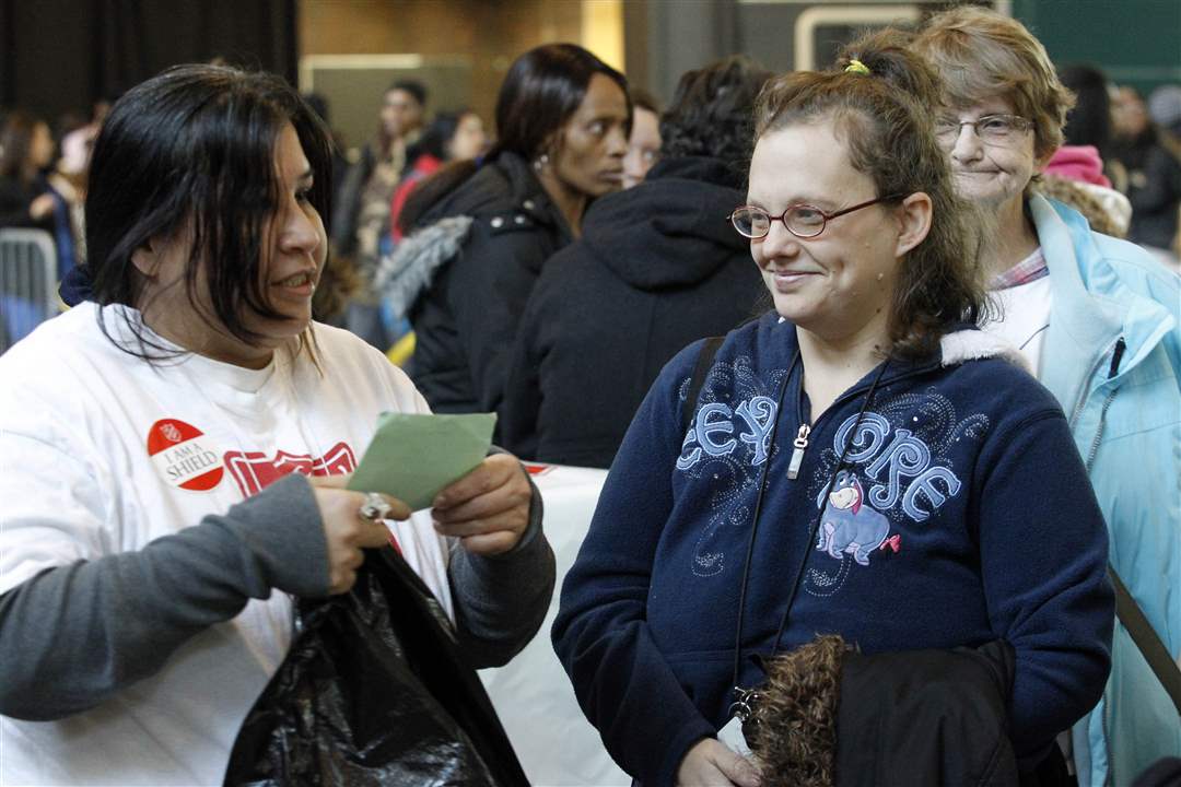 Salvation-Army-Anita-Garcia-Rbecca-Poloskey-Rosalie-Henning