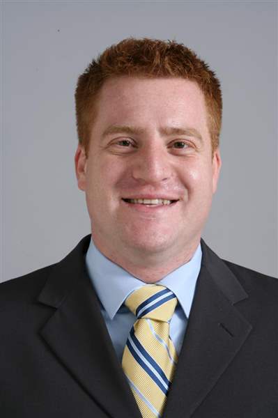 golesh-ut-coach