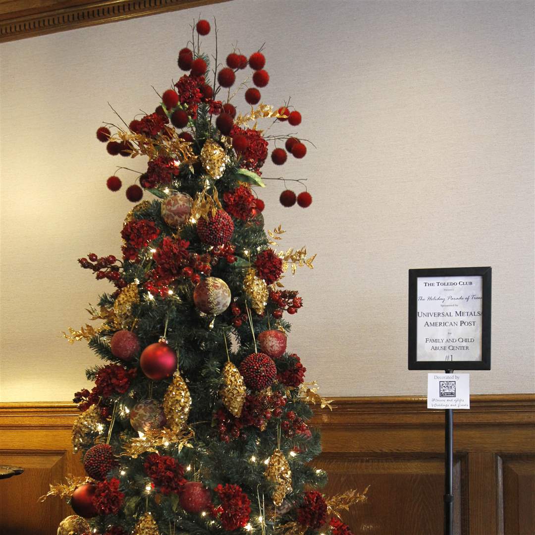 universal-metals-american-post-tree