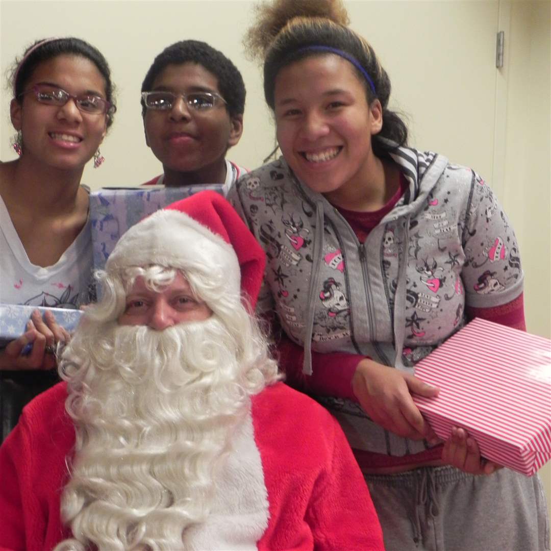 Big-Brothers-Big-Sisters-NWO-Angelica-Sabrina-Alonzo