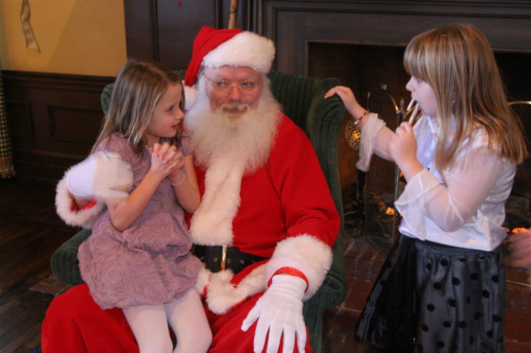 Inverness-Sarah-Stone-Cassie-Davis