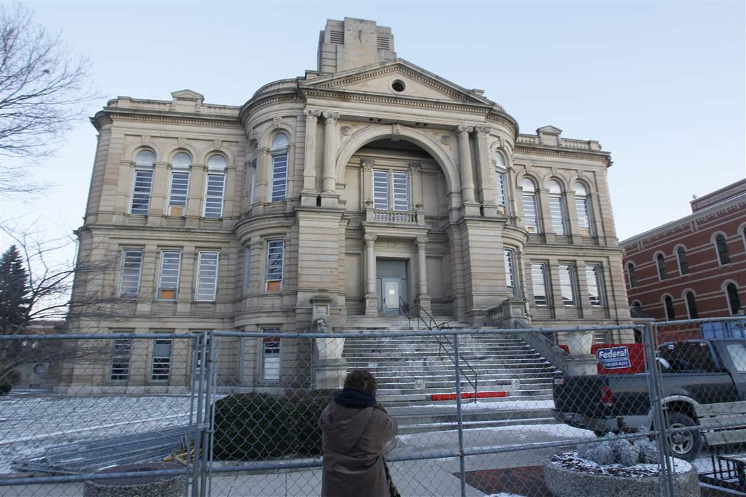 smith-photos-county-courthouse