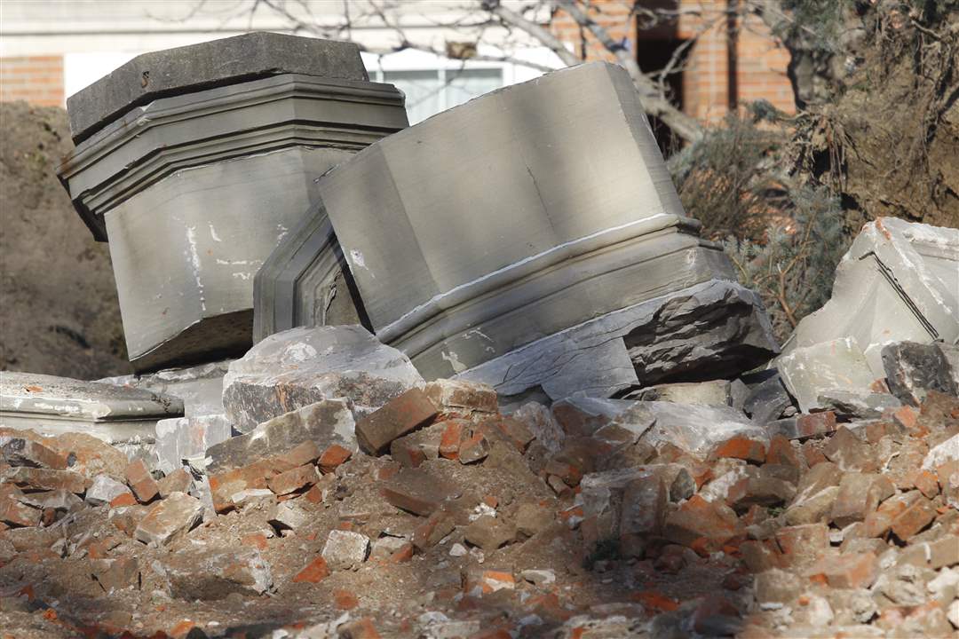 steps-seneca-demolished