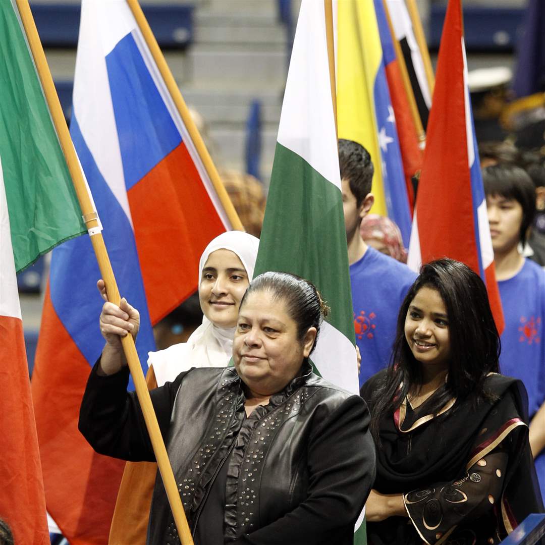 sister-cities-parade