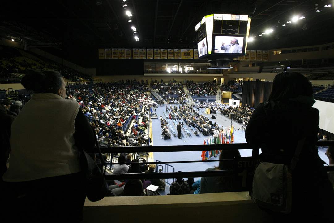 jones-curator-speaks