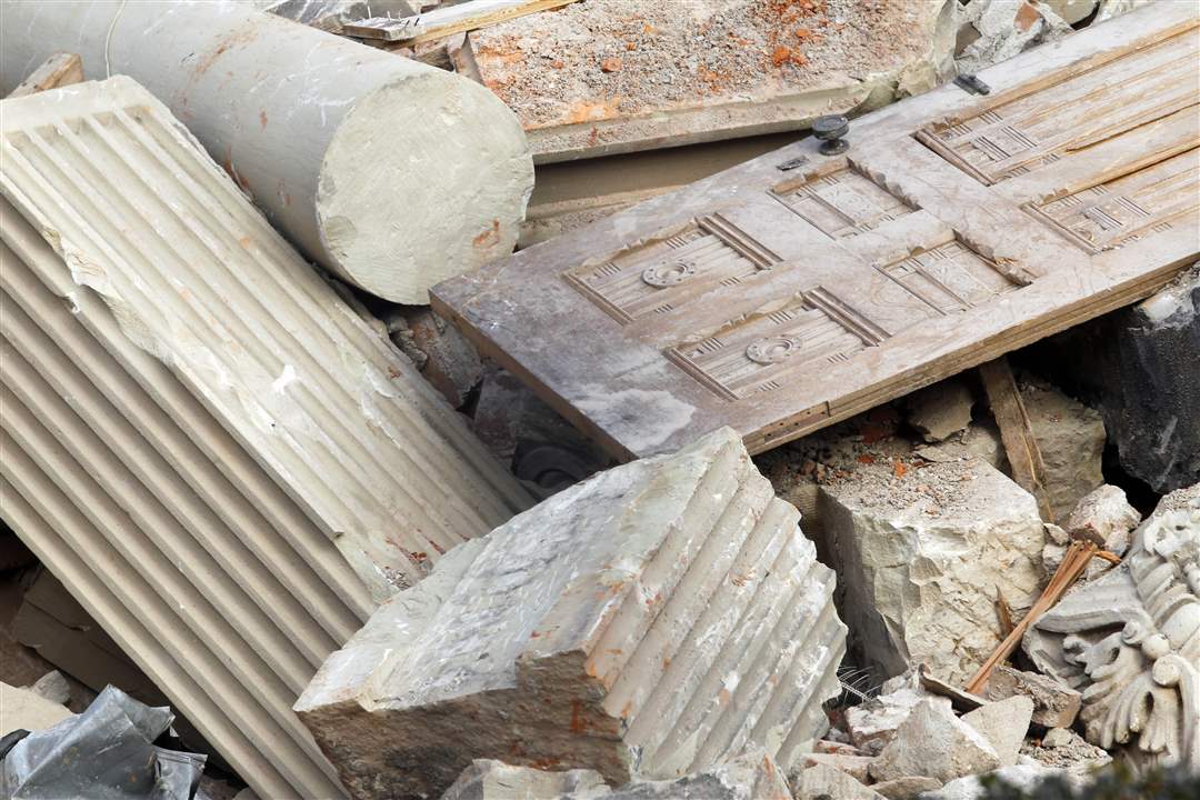 door-column-stone-1-18