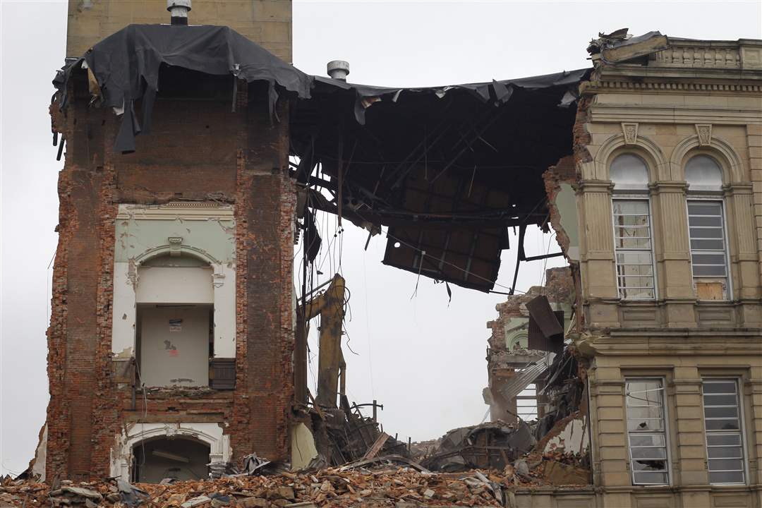 roof-demolished-1-23