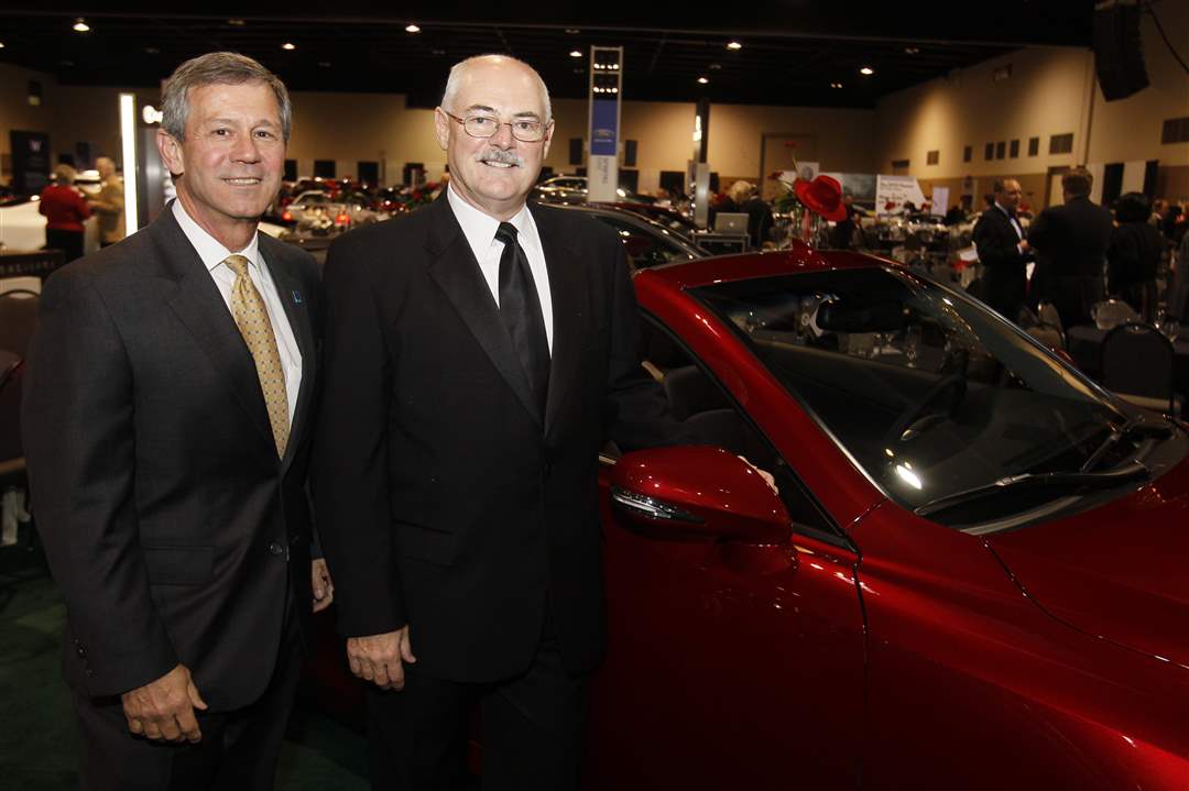 Toledo-Auto-Show-Warren-Mault-Pat-Stark