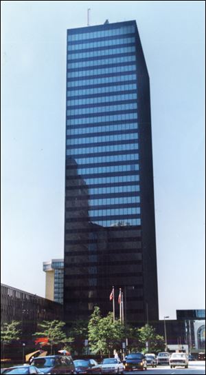 Eyde Co. of East Lansing, Mich., wants to redevelop the Fiberglas Tower to include office space, a hotel, retail, and apartments.