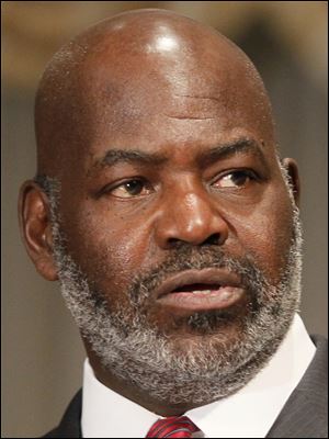 Mayor Mike Bell says 'I think we're right on schedule' on contracts with city unions. Agreements with unions representing police patrolmen and firefighters have yet to be secured.