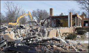 The demolition of Beverly Elementary School in South Toledo continues.