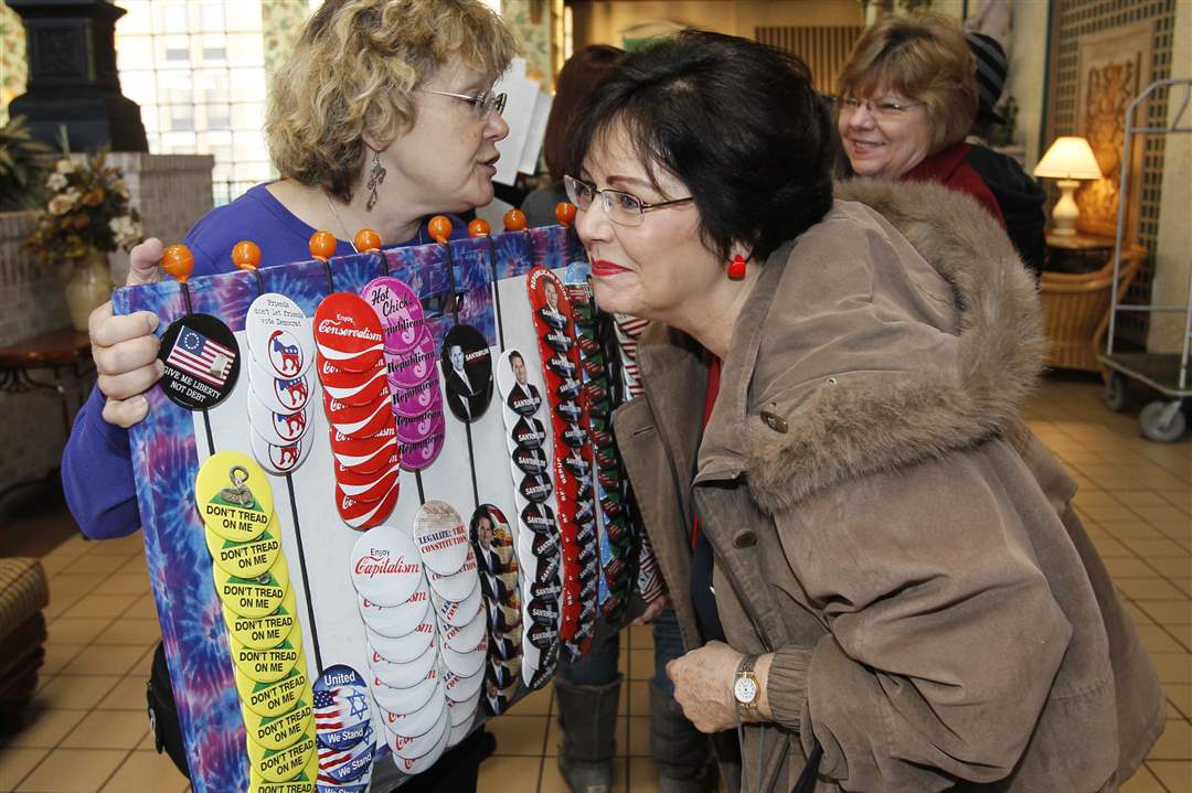 Cass-Arble-left-North-Carolina-speaks-to-Mary-Catherine-Caron-of-Perrysburg