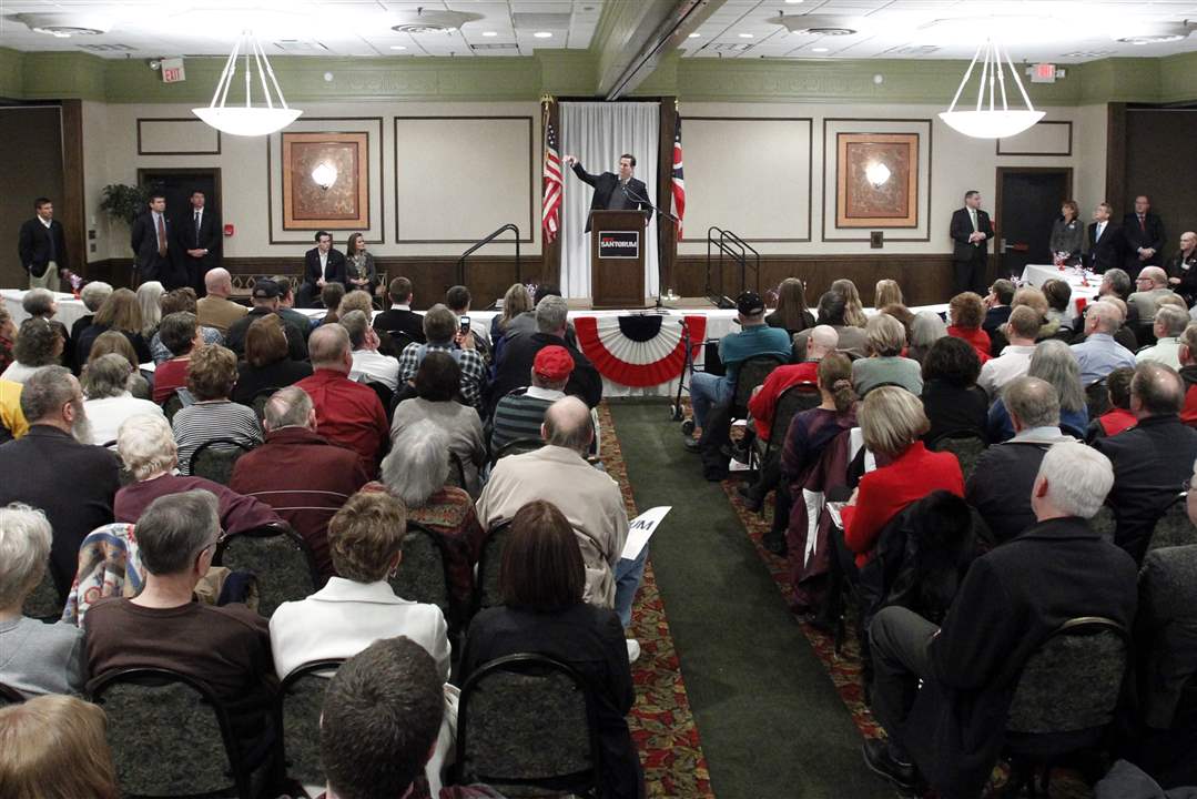 Republican-presidential-candidate-Rick-Santorum-speaks-during-a-rally-in-Perrysburg
