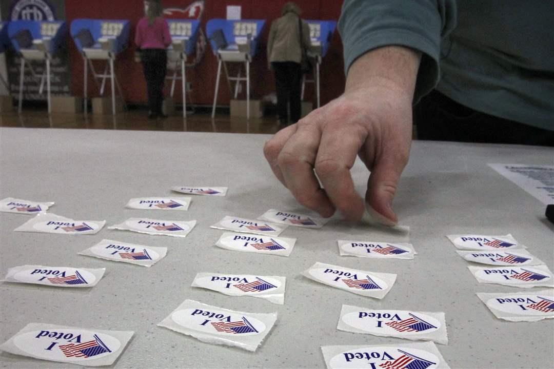 polling-Bowling-Green-stickers