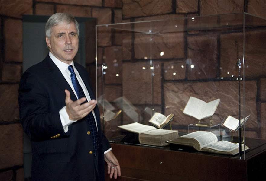 Verbum-Domini-Scott-Carroll-Vatican